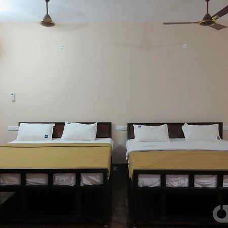 Navagraha Homestay Kumbakonam Exterior foto