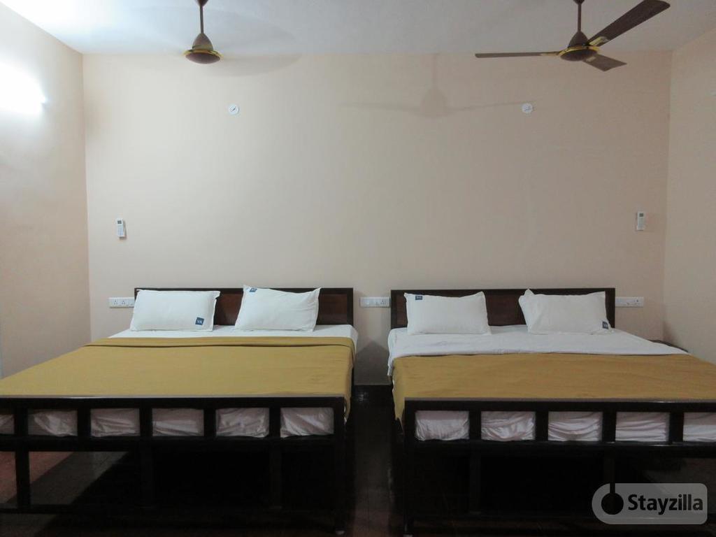 Navagraha Homestay Kumbakonam Exterior foto